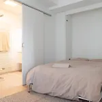 Sea View 1 Bedroom Flat With Pool - Ideal For Couples & Families By Slowaystay & Short Term Ostend