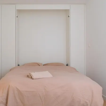 Lägenhet Sea View 1 Bedroom Flat With Pool - Ideal For Couples & Families By Slowaystay & Short Term